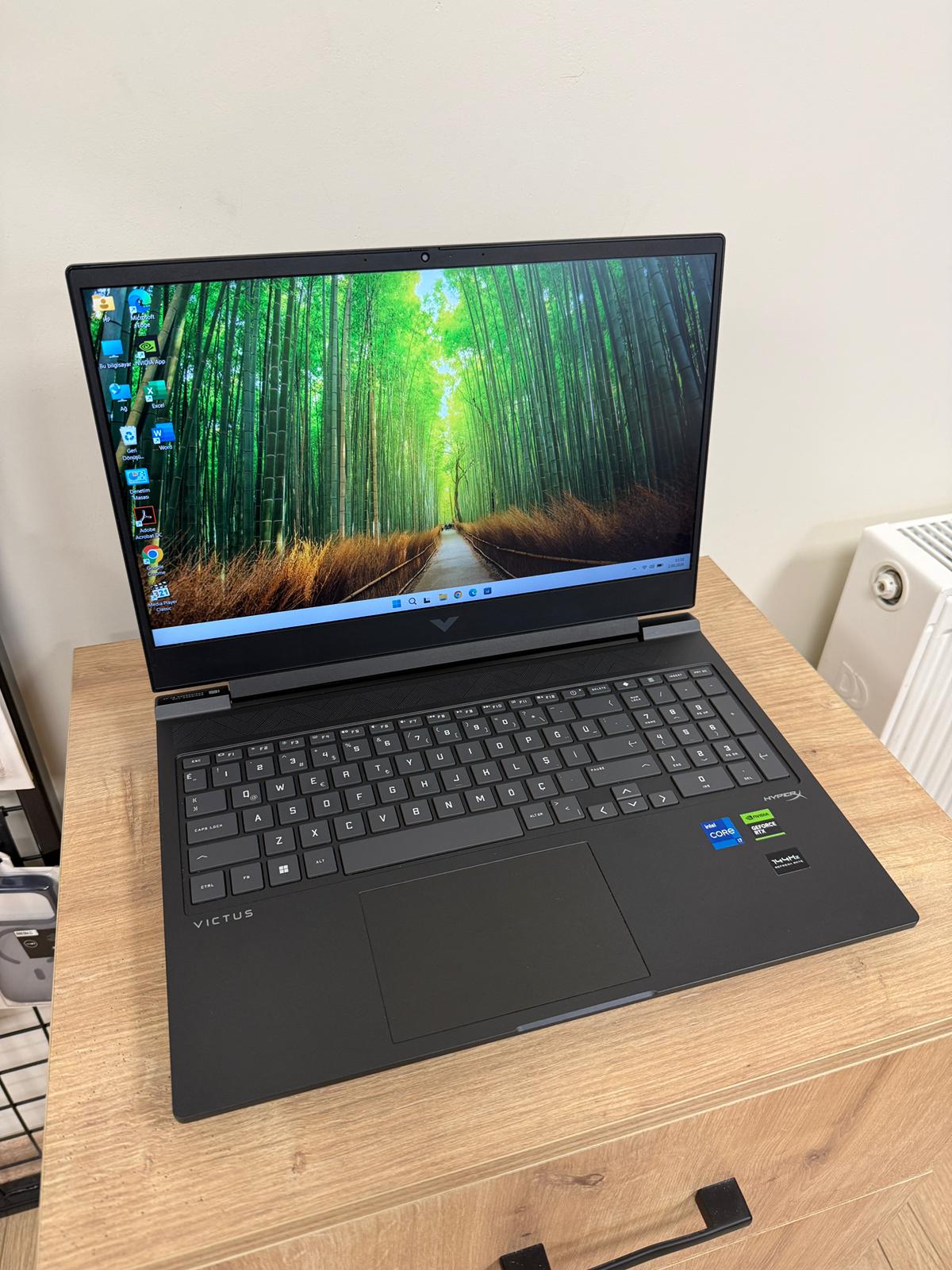 HP Victus Gaming 16-r1015nt (9J217EA) Notebook Laptop